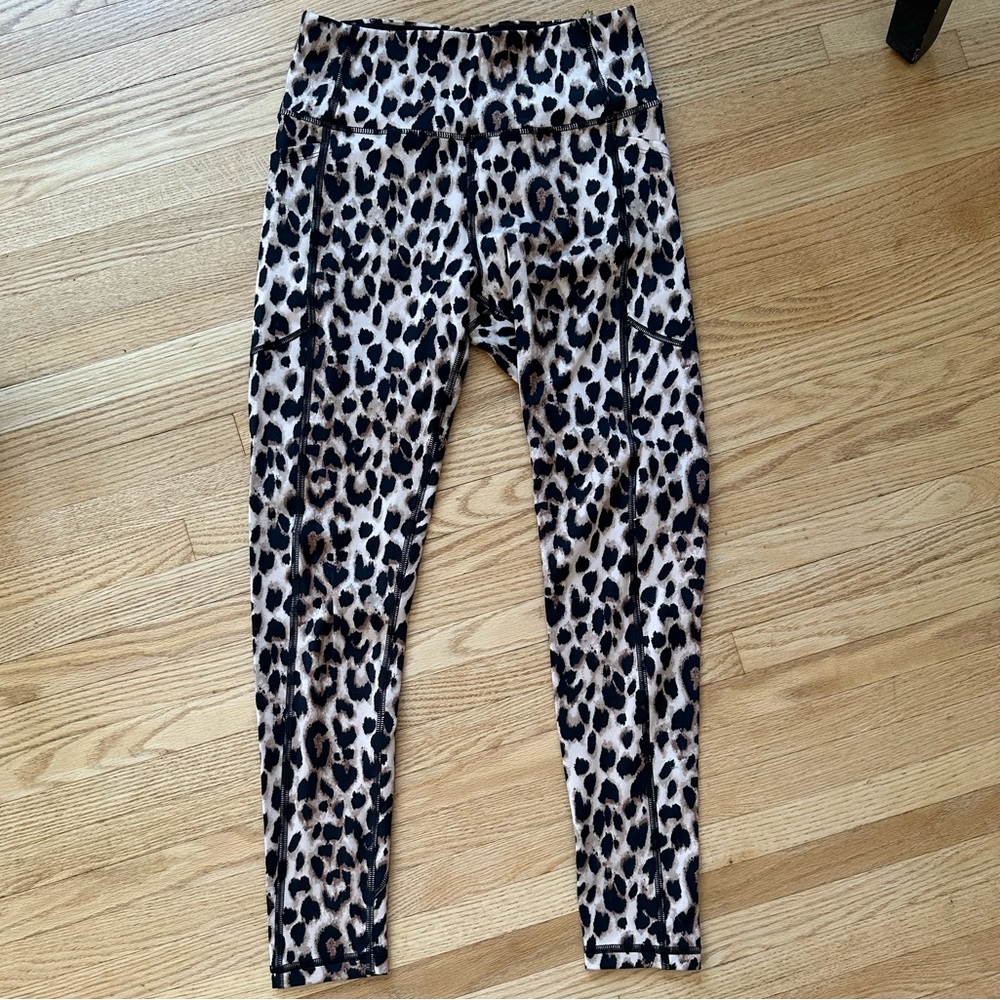 Victoria’s Secret leggings, size 4